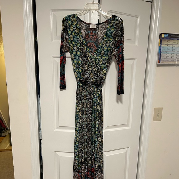 Tua Dresses & Skirts - Tua Multicolor Long Sleeve Maxi Dress